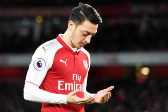 اوزیل در دیدار آرسنال برابر پاری سن ژرمن عملکرد درخشانی از خود به نمایش گذاشت