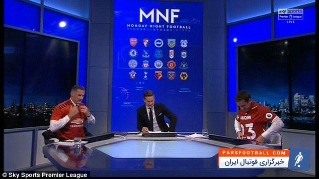 گری نویل اسطوره باشگاه منچستریونایتد است گری نویل اسطوره باشگاه منچستریونایتد شب گذشته مجبور شد روی آنتن زنده، پیراهن لیورپول را به تن کند.