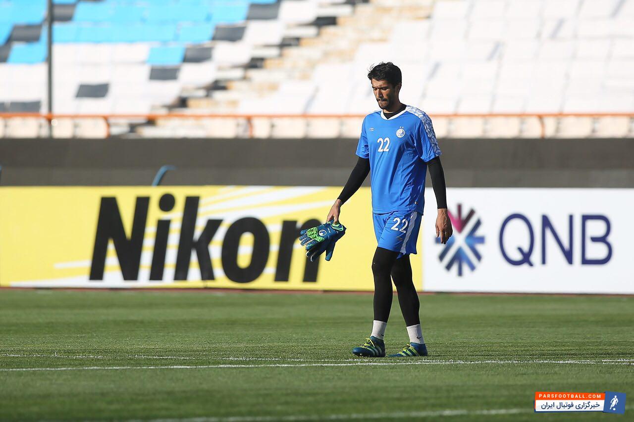 سیدحسین حسینی حسین حسینی در پنج دیدار ابتدایی لیگ برتر نیمکت نشین مهدی رحمتی بود تا به این ترتیب حسین حسینی شانس بسیار کمی برای حضور در دیدار با السد داشته باشد.