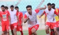 بعد از رسیدن کاروان پرسپولیس به فرودگاه حمد شهر قطر برخی از قطری‌ها به دنبال امید عالیشاه بازیکن پرسپولیس بودند!بعد از رسیدن کاروان پرسپولیس به فرودگاه حمد شهر قطر برخی از قطری‌ها به دنبال امید عالیشاه بازیکن پرسپولیس بودند!
