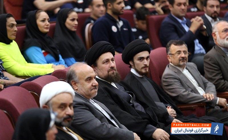 صحبت های حجت الاسلام و المسلمین سید حسن خمینی، وزیر ورزش و جوانان ، نصرالله سجادی سرپرست کاروان ایران در بازی های آسیایی را در حاشیه مراسم بدرقه کاروان ایران به بازیهای آسیایی می خوانید.