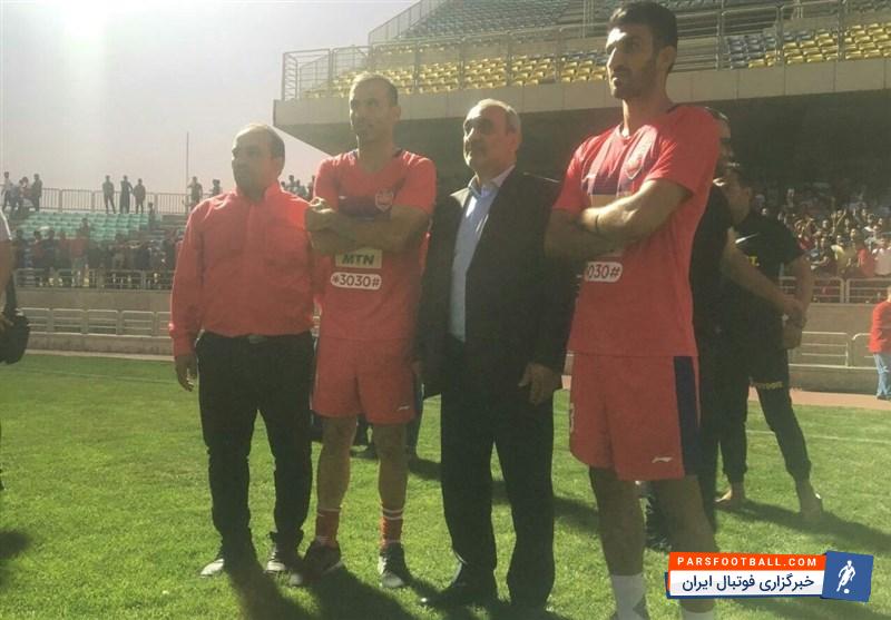 با تلاش سرپرست باشگاه پرسپولیس کاپیتانهای اول و دوم این تیم با رئیس کانون هواداران پرسپولیس آشتی کردند.