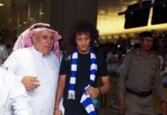 عمر عبدالرحمان ستاره تیم ملی امارات و جدید باشگاه الهلال عربستان است عمر عبدالرحمان در میان استقبال بی نظیر هواداران این تیم عربستانی وارد ریاض شد.