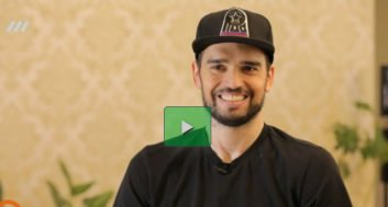 مصاحبه برنامه نود با پادوانی در مورد آخرین شرایط بهبودی اش