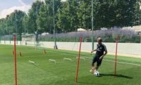 کوئنترائو خود را برای فصل جدید آماده می کند کوئنترائو در اکانت توئیتر خود تصاویری منتشر کرد که نشان می دهد در کمپ رئال مادرید تمریناتش را آغاز کرده است