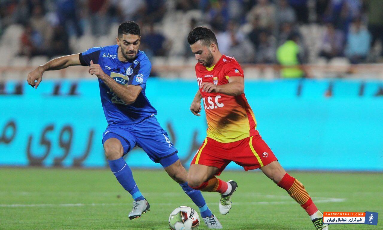 سروش رفیعی - علی کریمی هافبک استقلال درباره دیدار با السد در تهران گفت: این دیدار مهم‌ترین مسابقه امسال استقلال محسوب می‌شود.