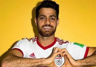 مرتضی پور علی‌ گنجی - مرتضی پورعلی‌گنجی مدافع تیم ملی ایران با حضور در یکی از هتل‌های شهر استانبول در آستانه پیوستن به ترابزون ترکیه قرار گرفته است.