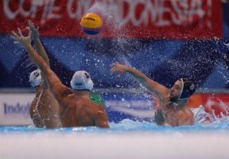  محمدجواد عباسی -  امیرعباس اکبرنژاد