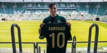 احمد زاده در ترکیب اشلاسک وروتسواف در دیدار برابر لوخ پوزنان