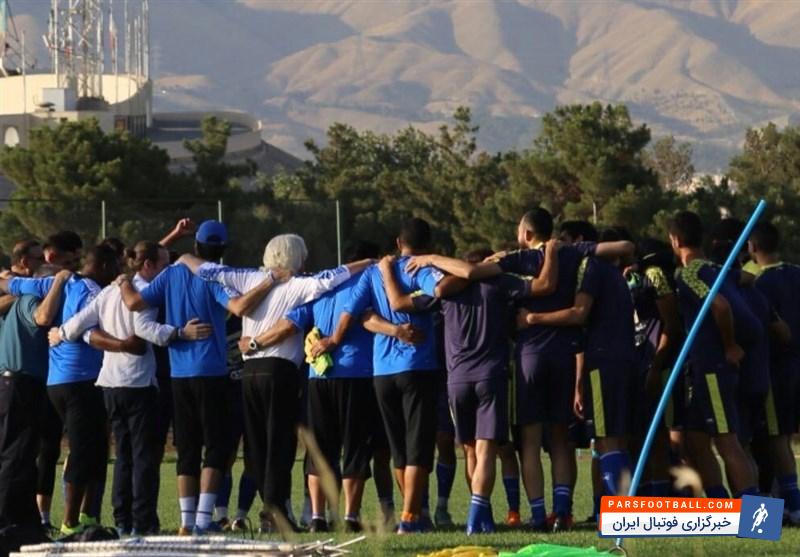 آخرین تمرین تیم فوتبال استقلال پیش از دیدار با فولاد خوزستان امروز (سه‌شنبه) در زمین شماره دوی ورزشگاه آزادی برگزار شد.