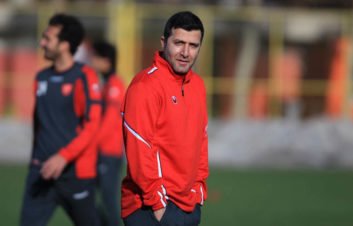 منافی : اکثر تیم ها از ابتدای فصل گذشته معمولا مقابل پرسپولیس، اتوبوس پارک می کنند