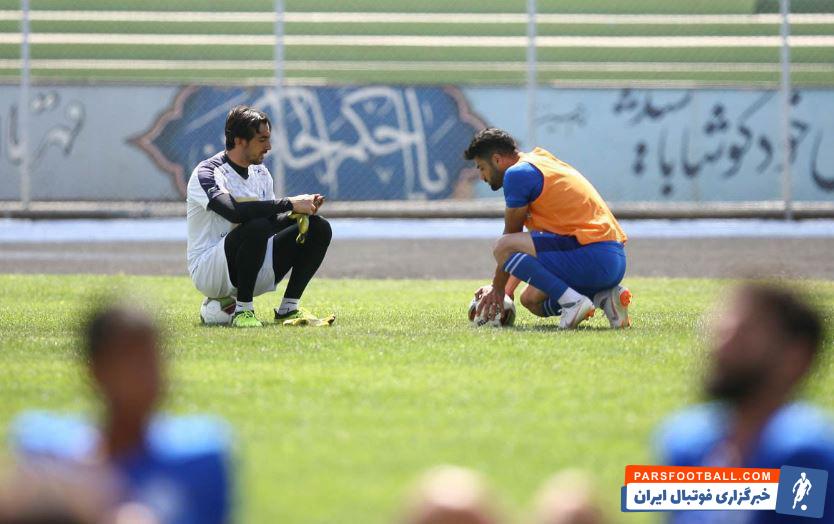 هرچند مهدی رحمتی شاید دیگر به بازگشت به تیم ملی فکر نکند اما بی تردید از دست دادن دو جام جهانی بزرگترین حسرت فوتبالی رحمتی است.