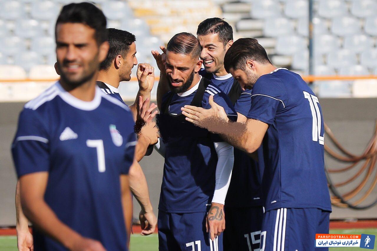 دیدگاه سرمربی تیم ملی ایران برای پایین آوردن میانگین سنی تیم ملی ایران حاشیه امنیت را برای بازیکنانی که شرایط سنی بالایی دارند را پایین رسانده است.