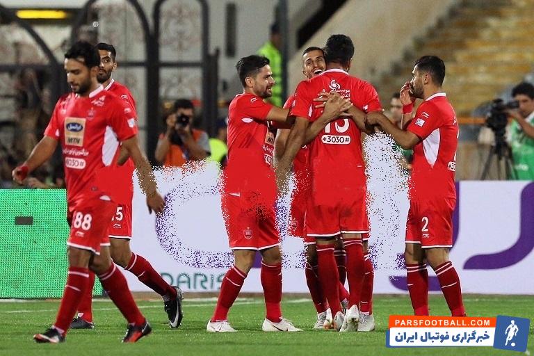 علی علیپور با گلی که در بازی با نساجی به ثمر رساند به کورس آقای گلی بازگشت علی علیپور حالا تنها یک گل تا وحید خشتان فاصله دارد.
