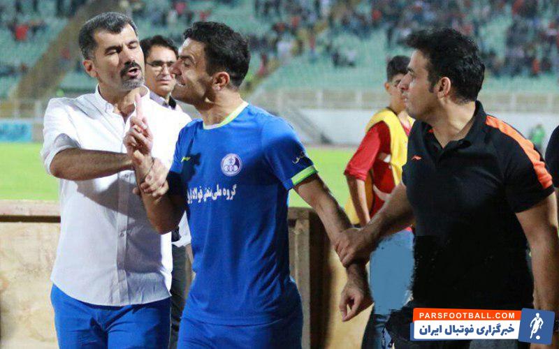 در راس این اعتراضات وحید حمدی نژادی قرار داشت حمدی نژاد در ادامه بازی با اعتراضات متوالی خود به داور و حتی هم تیمی های خود به مرد همیشه معترض بازی تبدیل شد.