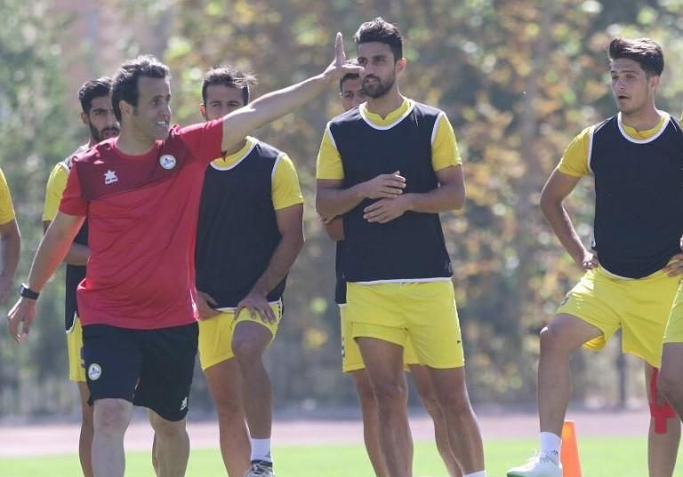 امین منوچهری