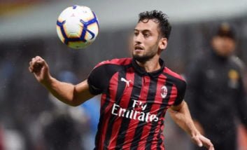 مصدومیت هاکان چالهان اوغلو جدی نیست