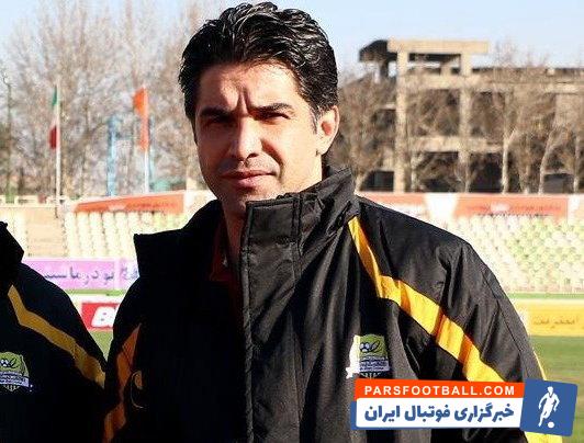 پیروز قربانی : استقلال در این بازی کار سختی دارد