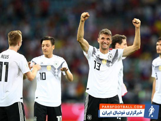 کروس :الگویی برای همه جامعه بودیم و نشان دادیم که چطور مهاجران می توانند جا بیفتند