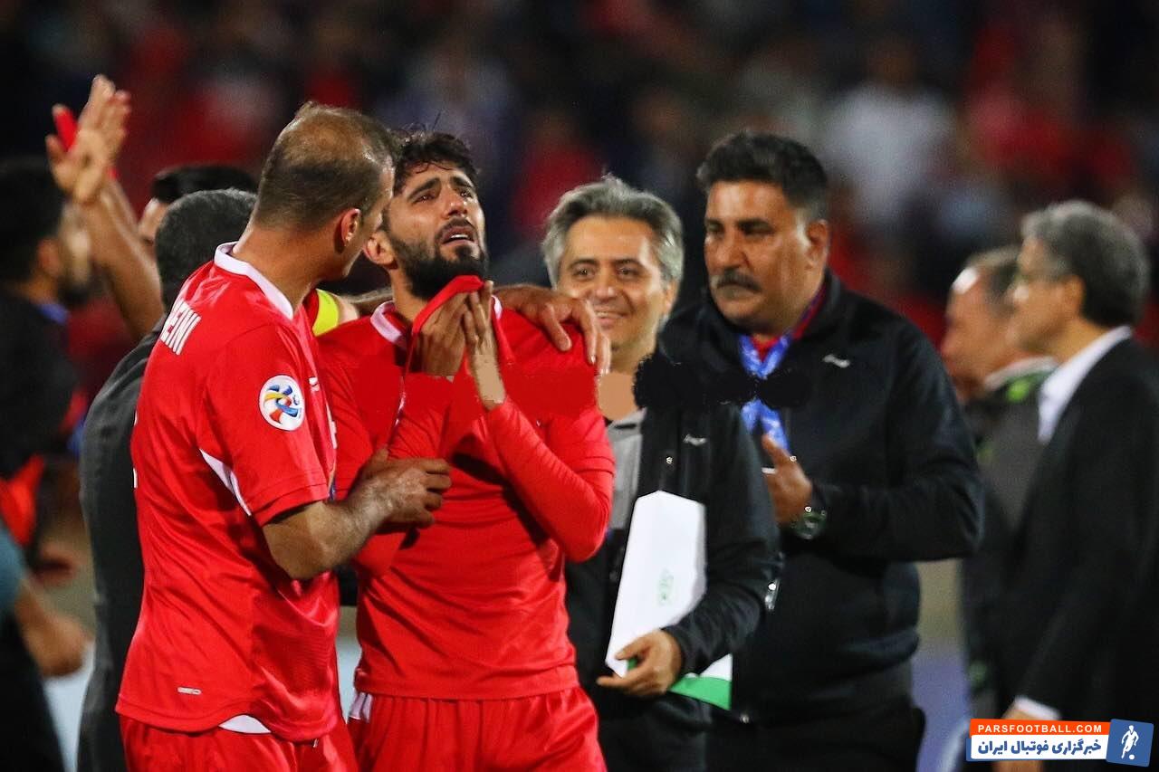 بشار رسن هافبک عراقی پرسپولیس است بشار رسن در جریان شادی هم‌تیمی‌هایش بعد از بازی مقابل السد، با چشمانی اشک‌بار زمین را ترک کرد.