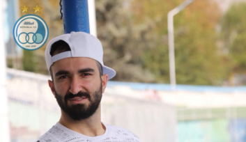 آخرین تمرین تیم فوتبال استقلال قبل از بازی با سایپا در حضور داریوش شجاعیان برگزار شد پیش از شروع تمرین بازیکنان استقلال در جلسه فنی شرکت کردند.