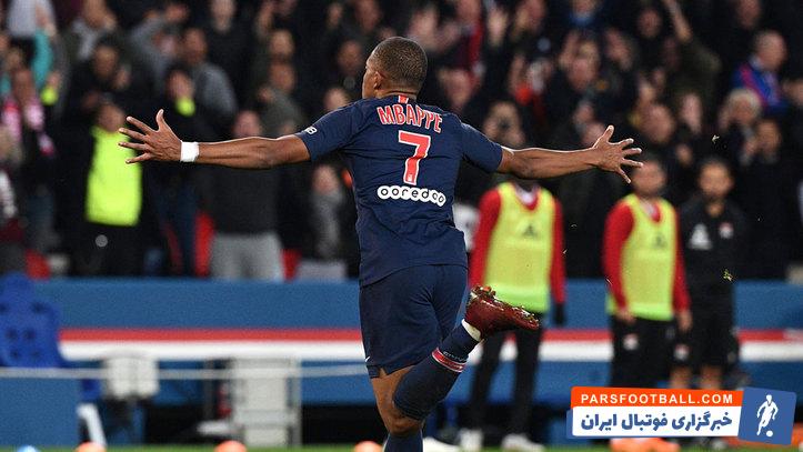 آمار بهتر ام باپه در مقایسه با مسی در سن 19 سالگی