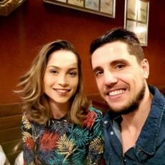 تصویری از فابیو جانواریو در کنار همسرش