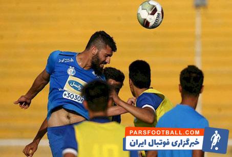 دانشگر ؛ شفر از محمد دانشگر مدافع جدید استقلال خواست است رو پیشرفتش تمرکز کند