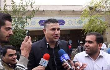 احضار علی دایی به دادگاه