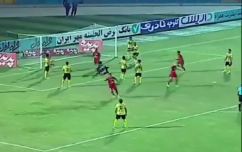 کلیپی از بررسی عملکرد پدیده های لیگ برتر فوتبال در برنامه نود