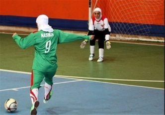 گزارشگر فوتبال