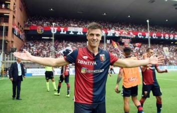 کریستوف پیاتک بازیکن مدنظر بارسلونا و چلسی