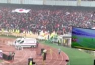 بر افراشته شدن پرجم ژاپن در ورزشگاه آزادی در دیدار پرسپولیس - تراکتورسازی