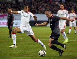 بایرن مونیخ و دوسلدورف