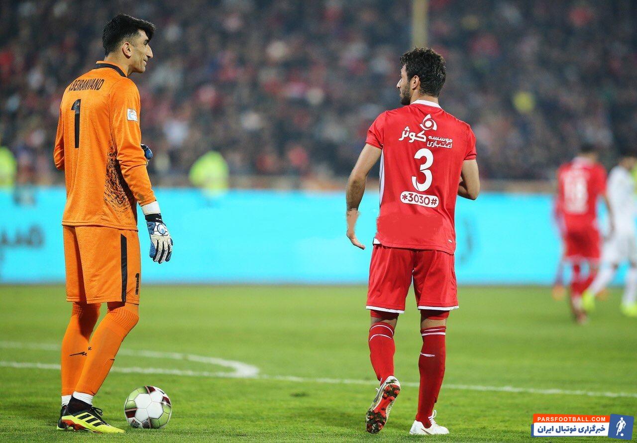 پس از پایان مسابقه علیرضا بیرانوند دروازه بان تیم پرسپولیس خوشحال از کلین شیت و سه امتیاز بود علیرضا بیرانوند رادوشوویچ و کریم باقری را در آغوش گرفت.