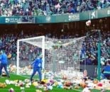 حرکت جالب هواداران بتیس در حمایت از کودکان فقیر