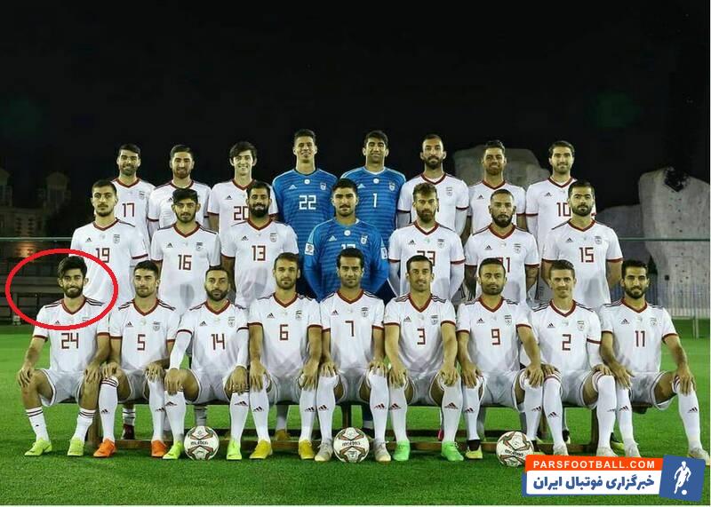 حضور علی قلی زاده ستاره خط خورده تیم ملی در عکس گروهی در ادامه عکسی از بازیکنان تیم ملی فوتبال کشورمان با حضور قلی زاده ستاره خط خورده کی روش می بینید.