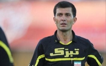 تورج حق وردی داور سرشناس سه سال از قضاوت در بازی های فوتبال محروم شده است