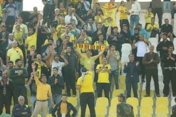 باشگاه سپاهان هواداران سپاهان - مهدی صدیقی - استقلال