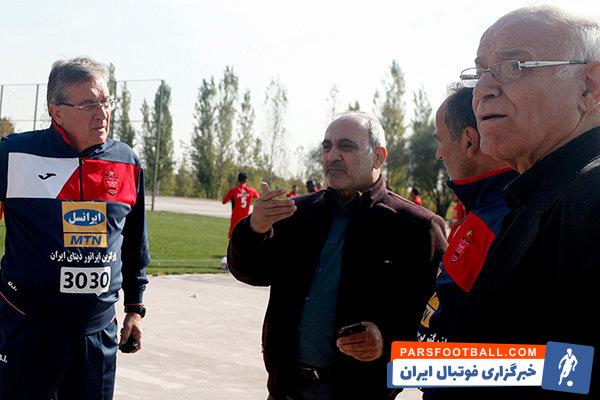 کاشانی : هر بازیکنی به پرسپولیس و استقلال می آید باید جایگاه این باشگاه ها را بشناسد