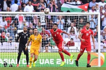 اردن ؛ دعوت شاه اردن از کارگر شهرداری به کاخ برای تماشای دیدار اردن