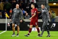 دژان لوورن که در ترکیب اصلی قرار گرفته بود، خیلی زود دچار آسیب دیدگی شد و از زمین بیرون رفت. البته به نظر می رسید که مشکل دژان لوورن عضلانی است.