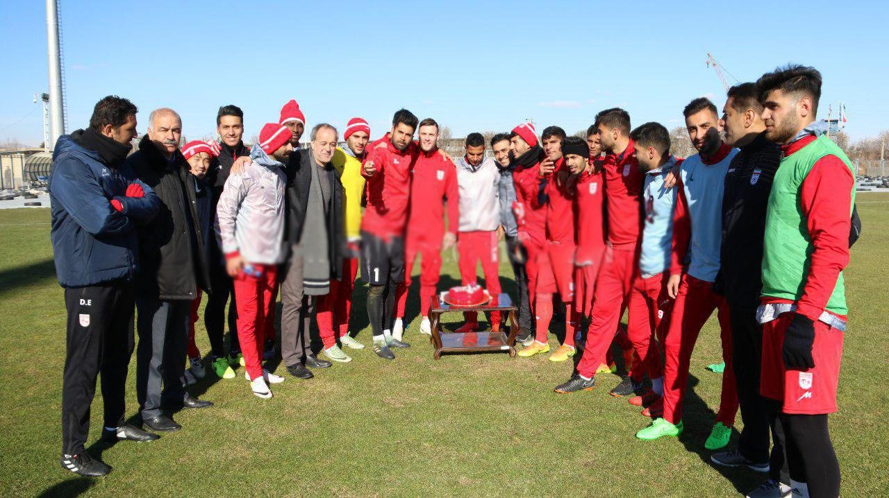 آنتونی استوکس