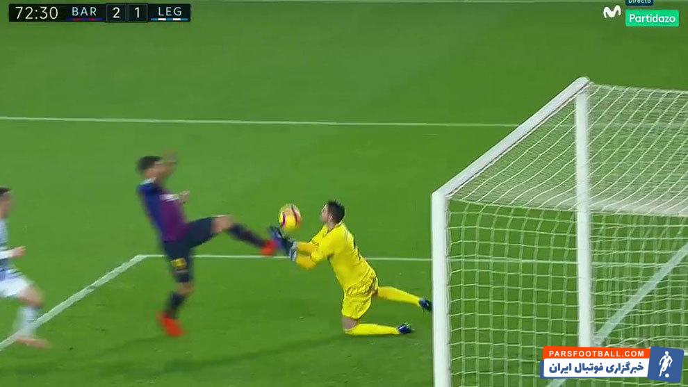 سوارز گلزنی کرد خوان آندوخار اولیور، کارشناس داوری نشریه مارکا معتقد است که روی گل دوم بارسا، لوئیس سوارز روی گلر مرتکب خطا شده است.