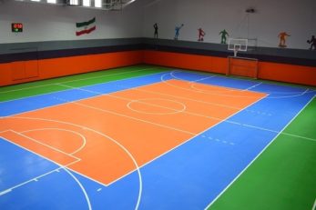 حاجی زاده ؛ تصویری از حضور آقای حاجی زاده در سالن ورزشی فوتسال