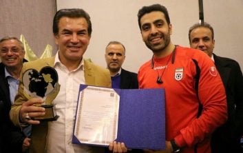 استیلی یکی از چهره‌های تاثیرگذار در انجام امور اجتماعی است و همواره در امور خیریه حضور پررنگی دارد استیلی مورد تقدیر جامعه دانشگاهی کشورمان قرار گرفت.