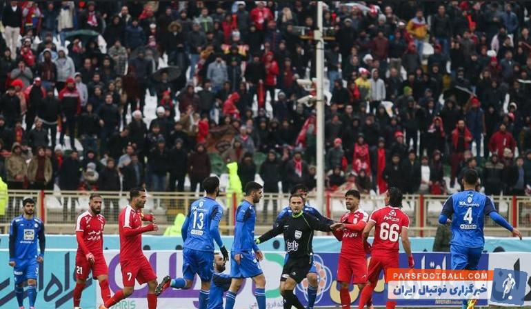 فوتبال ، بررسی رفتار غیر حرفه ای اعتراض های بیهوده به داوری در لیگ برتر ایران