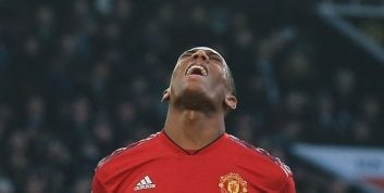 منچستریونایتد ؛ دوری سه هفته ای مارسیال و لینگارد به دلیل مصدومیت در دیدار با پاری سن ژرمن