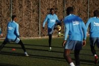 از این لحظه والورده رسما می‌تواند بار دیگر روی اومتیتی حساب کند اما آیا اومتیتی این بار پس از یک بازی دوباره مصدوم می‌شود؟ مشخص نیست!