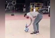 هدفگیری دقیق مسی در یک تیزر تبلیغاتی